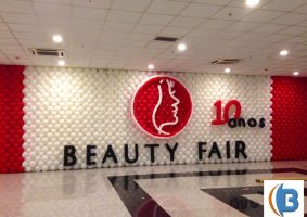 mural-de-entrada-beauty-fair